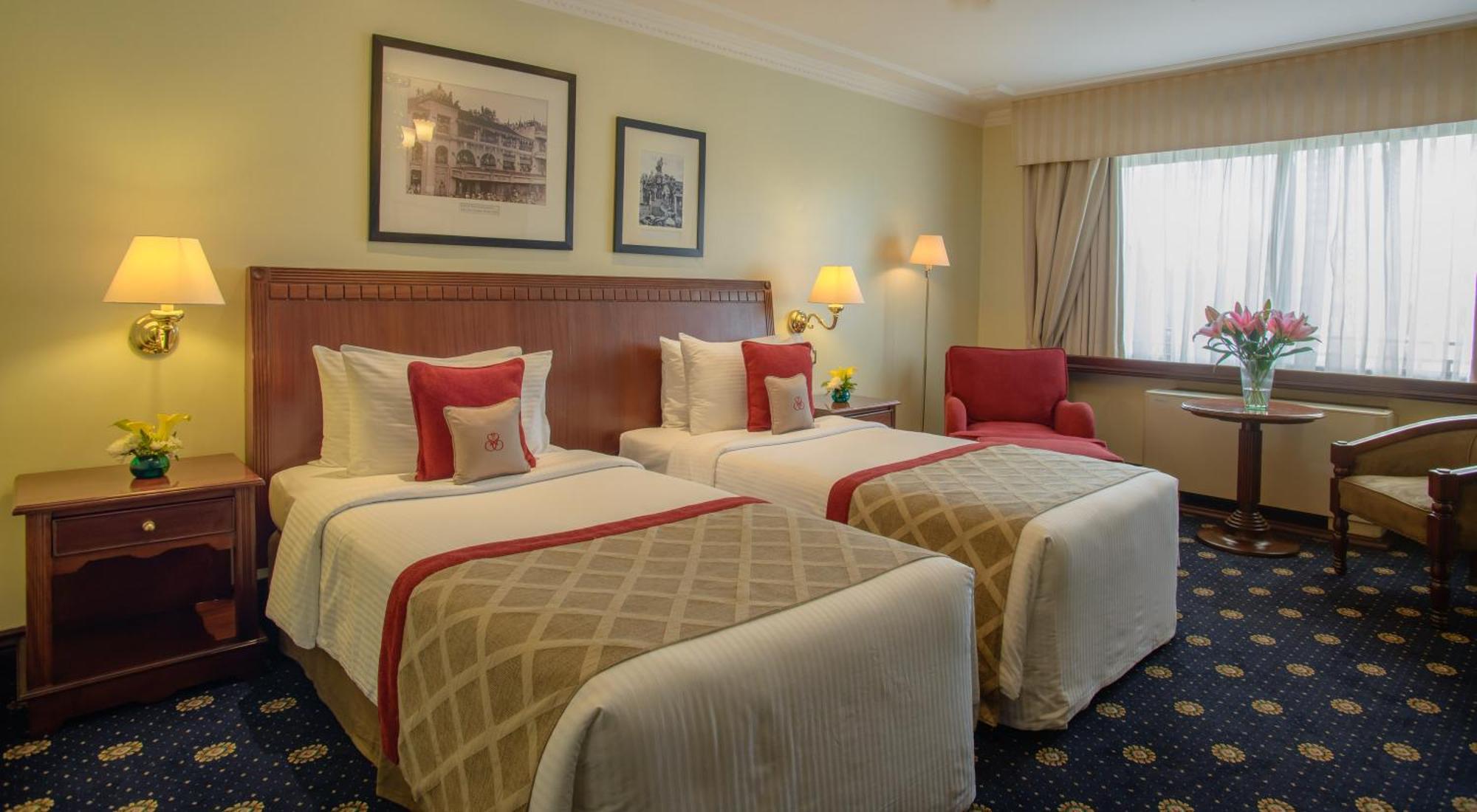Stanley Club Twin Room